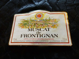 E-102 , Etiquette, Muscat De Frontignan - Weisswein