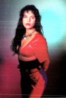 Célébrités > Chanteurs & Musiciens               JENIFER  / 113 - Beroemde Vrouwen