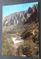 Les Gorges Du Tarn - Promenade En Barque Devant La Procession Des Moines - Editions "SL", Villeurbanne - Gorges Du Tarn