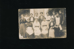 Carte Photo Groupement De Femmes Anonymes Début Du Siècle à Identifier - Anonyme Personen