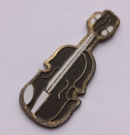 QQ03 Pin's Instrument Musique VIOLON Brun Et Blanc Achat Immédiat - Musique