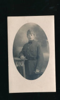 Carte Photo Armée Jeune  Militaire Soldat à Identifier Régiment 1 - Guerre, Militaire