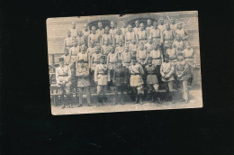 Carte Photo Armée  Militaires Soldats Régiment à Identifier - 12 Sur Képis - Voir Médailles - Oorlog, Militair