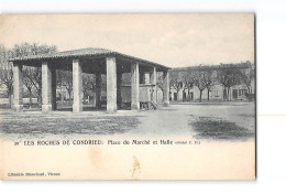 LES ROCHES DE CONDRIEU - Place Du Marché Et Halle - Très Bon état - Sonstige & Ohne Zuordnung