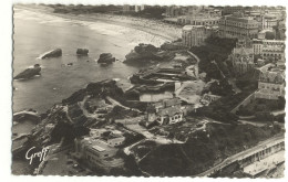 64/ CPSM - Biarritz - Vue Aérienne - L'Atalante, Le Port Des Pecheurs - Biarritz