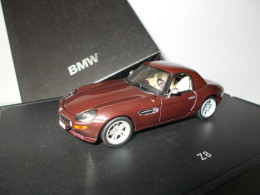 Minichamps BMW Z8 Marron Echelle 1/43 En Boite Et Surboite Carton - Minichamps