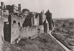 AD440 Carcassonne - Ensemble De La Porte D'Aude / Non Viaggiata - Carcassonne