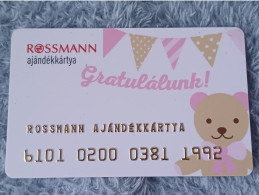 GIFT CARD - HUNGARY - ROSSMANN 05 - BEAR - Cartes Cadeaux