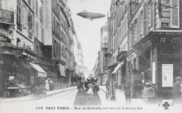 CPA. [75] > TOUT PARIS > N°1173 - Rue De Grenelle à La Rue Du Bac Avec Un Dirigeable (VIIe Arrt.) 1910  Coll. F. Fleury - Distrito: 07