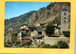 ANDORRE LA VIEILLE L' Eglise Et La Vieille Ville   ( 21676 ) - Andorre