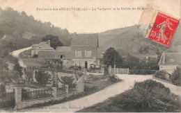 Les Andelys , Environs * 1908 * La Vacherie Et La Vallée De St Martin * Café Vins * Automobile * Village * Les Andélys - Les Andelys