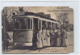 DRESDEN (SN) Strassenbahn Schaffnerinnen Am 1. Mai 1915 - Vorst. Plauen 365 - FOTOKARTE Beschädigt. - Dresden