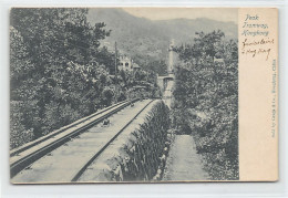 China - HONG KONG - Peak Tramway - SEE SCANS FOR CONDITION One Very Small Tear - Publ. Graça & Co.  - Chine (Hong Kong)