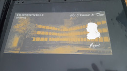 REF A1662  FRANCE NEUF**. BLOC - Foglietti Commemorativi