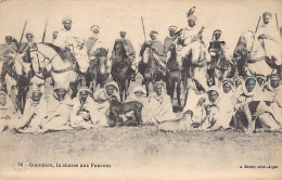 Algérie - Goumiers, La Chasse Aux Faucons - Ed. J. Geiser 74 - Scènes & Types