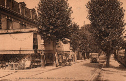 Riva Bella - Ouistreham - Rue De La Mer - Pompe à Essence - Commerce Magasin - Riva Bella