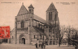 Ouistreham - Place De L'église - Vue Générale - Ouistreham