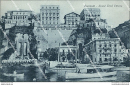 Bh41 Cartolina   Sorrento Grand Hotel Vittoria  Provincia Di Napoli - Napoli (Napels)