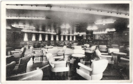 CPSM BATEAUX. PAQUEBOT "ILE DE FRANCE"  -  LE CAFÉ DE PARIS - Dampfer