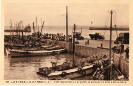 33091-LE-44-LA TURBALLE-sur-MER-Port Important Où Se Pêche La Sardine De Juin à Novembre----------animée-camions-bateaux - La Turballe