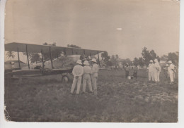 Photo Raid Paris - Le Cap "Le Petit Parisien - Paramount" - Avion Caudron Lors D'une Escale En Afrique (jolie Animation) - Aviation