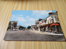 Neuilly-Plaisance (93).La Maltournée - Carte Animée Avec Commerces. - Neuilly Plaisance