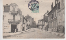 CPA Périgueux - La Rue De La Cité (avec Petite Animation Devant Pharmacie) - Périgueux