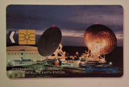 MALAYSIA Chip Phonecard___Labuan Satellite Earth Station - Malesia