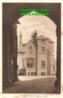 R450168 5. Carisbrooke Castle. View Through Gate House Arch. H. M. Office Of Wor - World