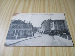 CPA Meudon (92).Rue Banès - Carte Animée. - Meudon