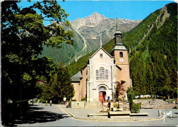 16-5-2024 (5 Z 18) France (posted 1983) Chamonix Mont Blanc Eglise St Michel - Chamonix-Mont-Blanc