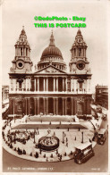 R450777 London. St. Paul Cathedral. Valentine. RP. 1941 - Other & Unclassified