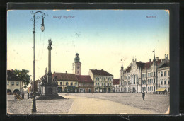AK Nový Bydzov, Denkmal Und Rathaus Am Hauptplatz  - Czech Republic