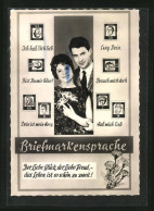 AK Briefmarkensprache, Glückliches Liebespaar  - Postzegels (afbeeldingen)