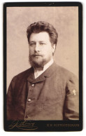 Fotografie J. Löwy, Wien, Weihburggasse 31, Herr Mit Vollem Haar  - Anonymous Persons