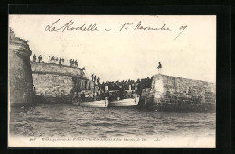 CPA Saint-Martin-de-Re, Embarquement Des Forcats A La Citadelle, Jura  - Other & Unclassified
