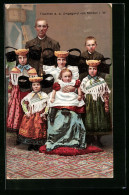 AK Minden I. W., Paar Mit Fünf Kindern In Tracht  - Costumes