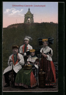 AK Familie In Schaumburg-Lippischer Landestracht  - Costumes