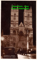 R452131 Westminster Abbey. Flood Lit London. Excel Series. RP - Autres & Non Classés