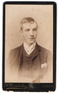 Photo H. Winterhalter, Leeds, 86, North Street, Junger Herr Im Anzug Mit Krawatte  - Personnes Anonymes