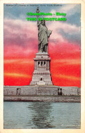 R452500 Statue Of Liberty At Sunrise. New York Harbour. Underhill - Monde