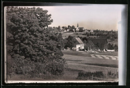 Fotografie Brück & Sohn Meissen, Ansicht Schellerhau I. Erzg., Blick Vom Wald Aus In Den Ort Hinein Mit Kirche  - Orte