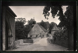 Fotografie Brück & Sohn Meissen, Ansicht Mutzschen I. Sa., Blick Auf Den Schlosseingang  - Places