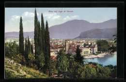 Cartolina Riva /Lago Di Garda, Ortspartie Mit See Und Bergen  - Sonstige & Ohne Zuordnung