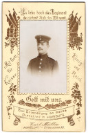 Fotografie Carl Müller, Hoheluft, Soldat In Uniform Rgt 76, Passepartout Mit Sinnspruch  - Krieg, Militär