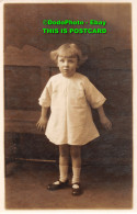 R453013 Little Girl. Harrison. Old Photography. Postcard - World