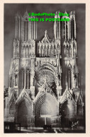R453067 Reims. Marne. La Cathedrale Illuminee. B. 2371. Yvon - World