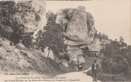 VIL2024  -  ROUTE DE BRANTOME A BOURDEILLES EN DORDOGNE LES GRANDS ROCHERS SUR LES BORDS DE LA DRONNE - Autres & Non Classés