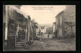 CPA Saint-Céneri, Le Village  - Other & Unclassified