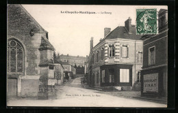 CPA La Chapelle-Montligeon, Le Bourg  - Other & Unclassified